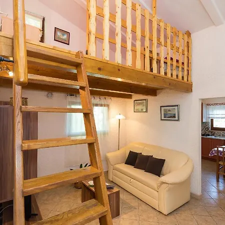 Susnjic 2* Пореч