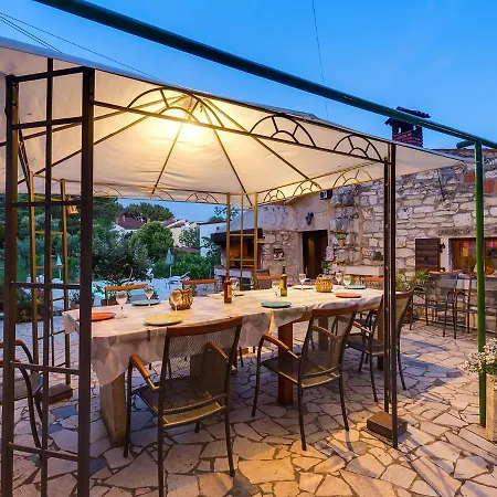 Susnjic 2* Пореч