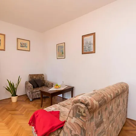 Susnjic Гостьовий будинок Пореч