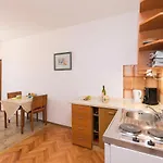 Susnjic 게스트하우스 2*